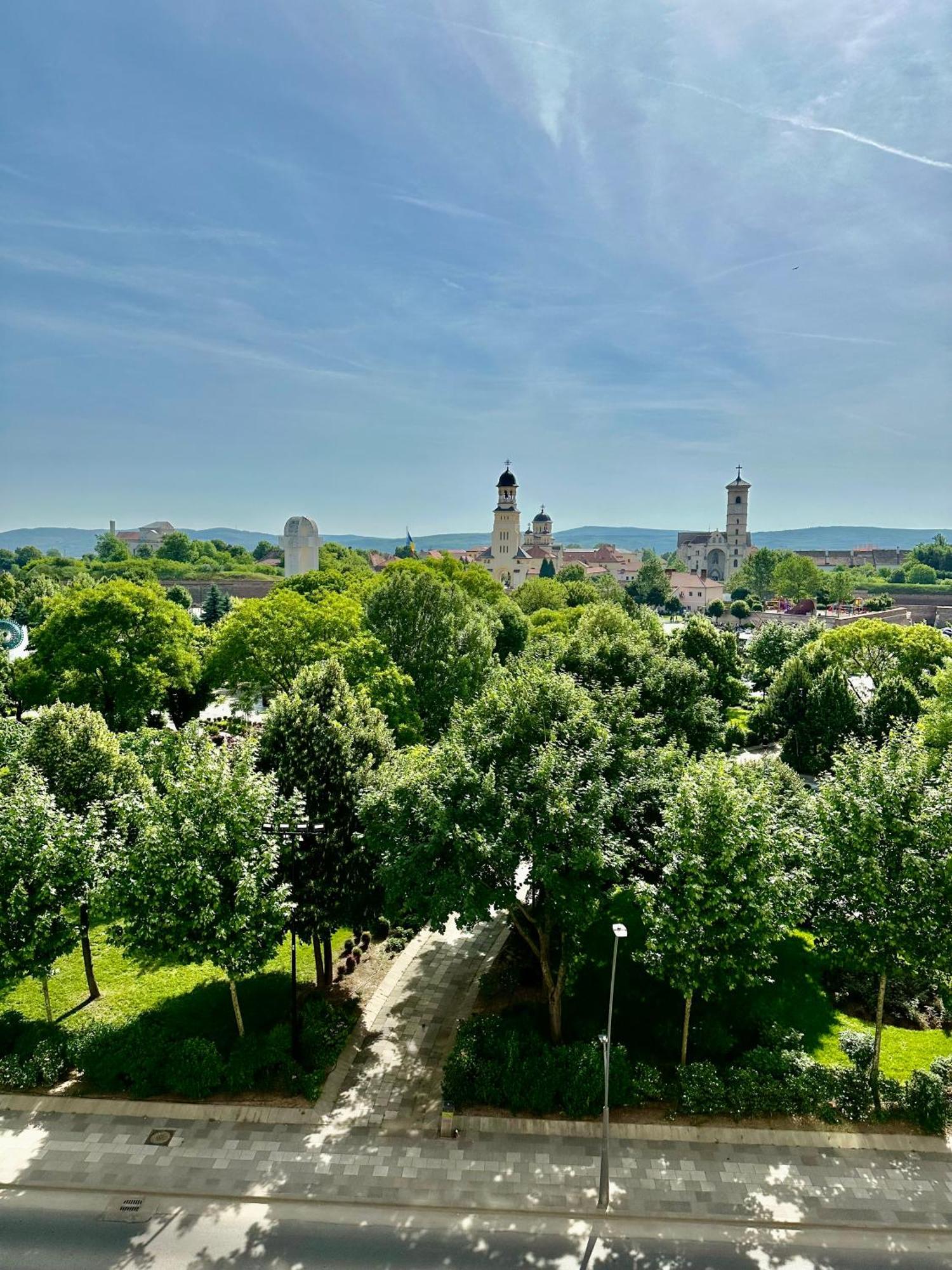 Tim View Apartament Appartement Alba Iulia Buitenkant foto